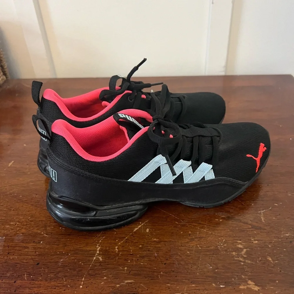 PUMA Women's Riaze Prowl Cross Trainer size 6.5 - Picture 4 of 8